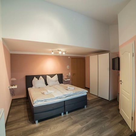 Hotel Schuetzenhaus Bondorf Extérieur photo